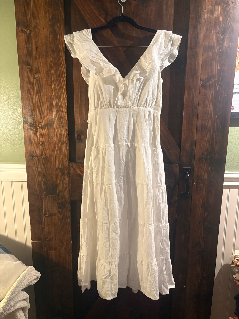Heartloom White Ruffled V-Neck Maxi Dress